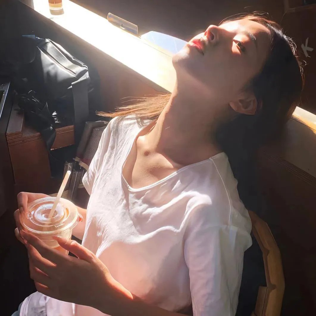 李寿根的眼色教练